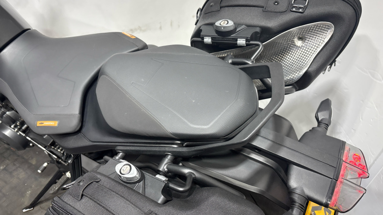 Ktm Duke 890 Duke (22MY)